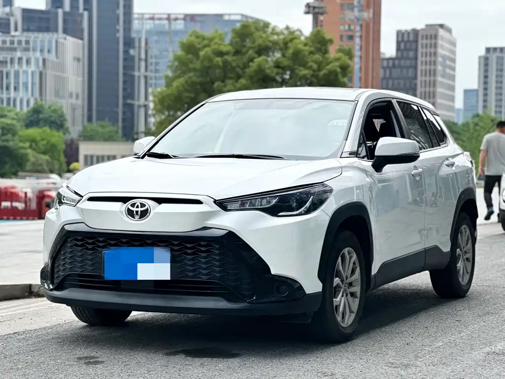 Toyota Frontlander 2025