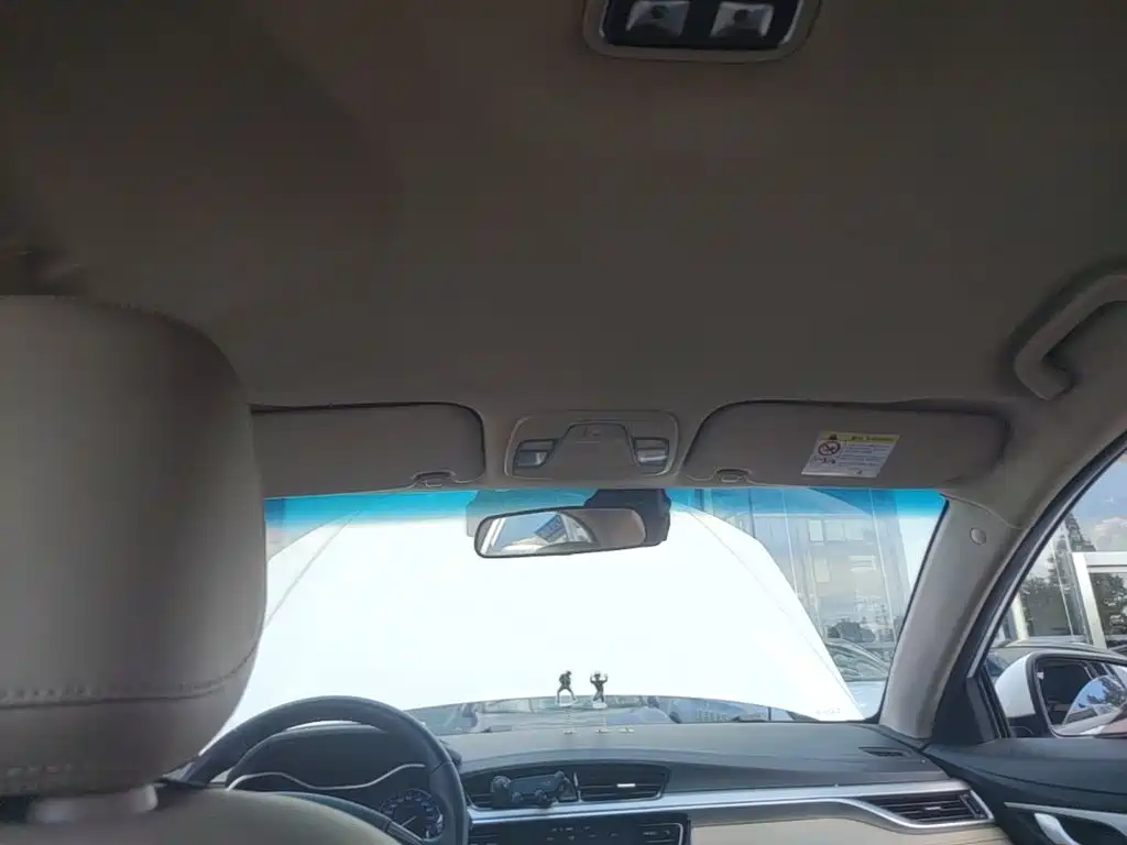 Geely Emgrand — миниатюра 23