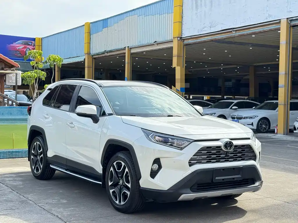 TOYOTA RAV4 RONGFANG