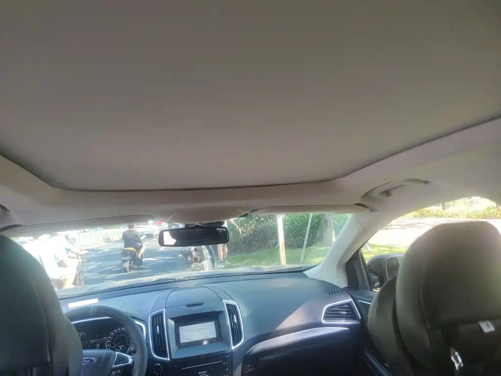 Ford Edge — миниатюра 19