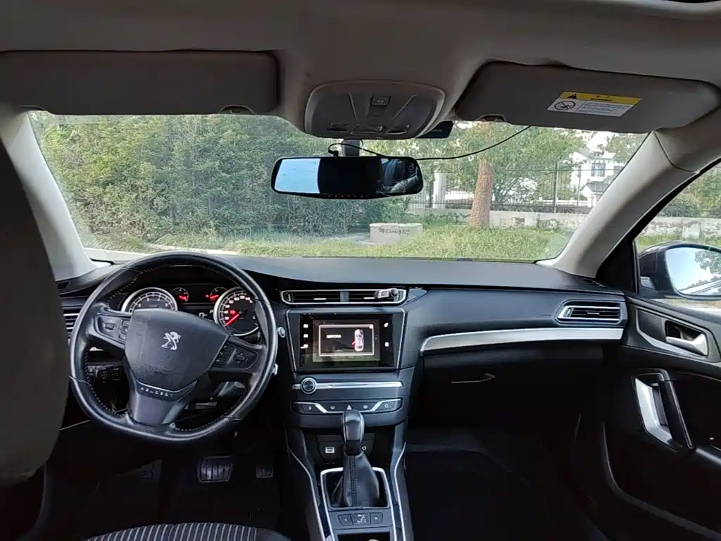 Peugeot 408 — миниатюра 10