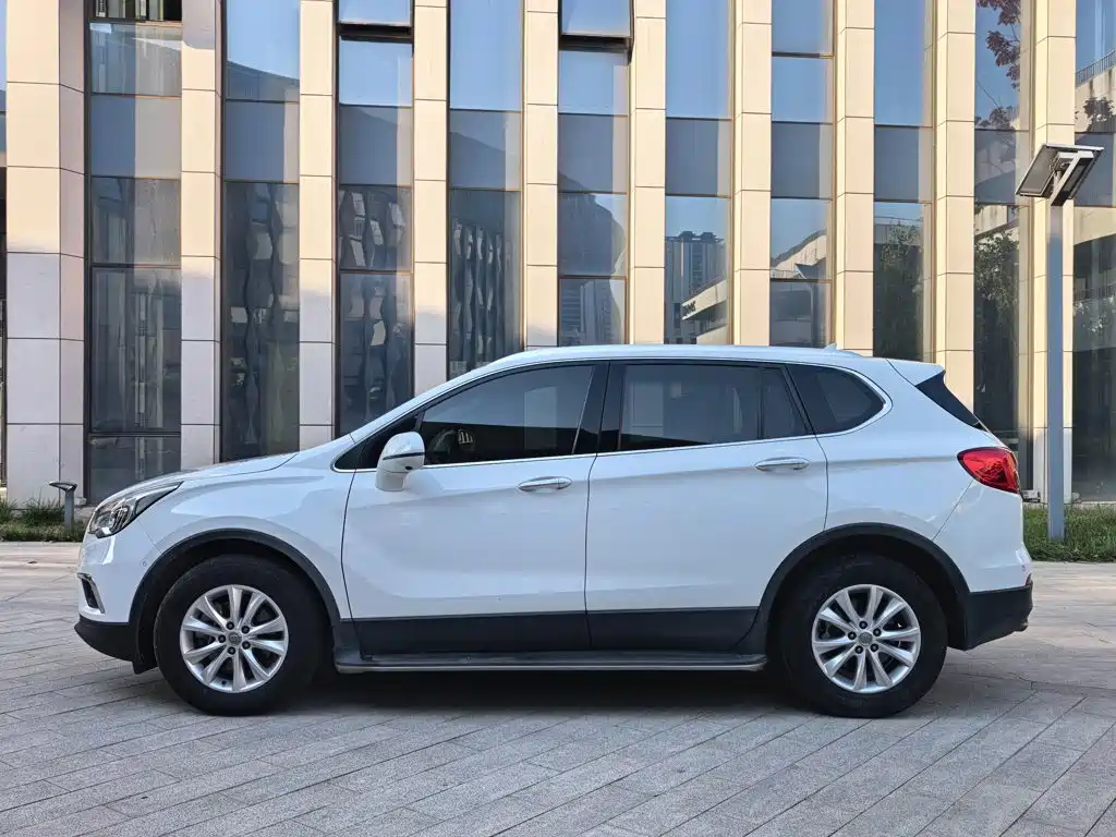 Buick Envision Plus — миниатюра 11