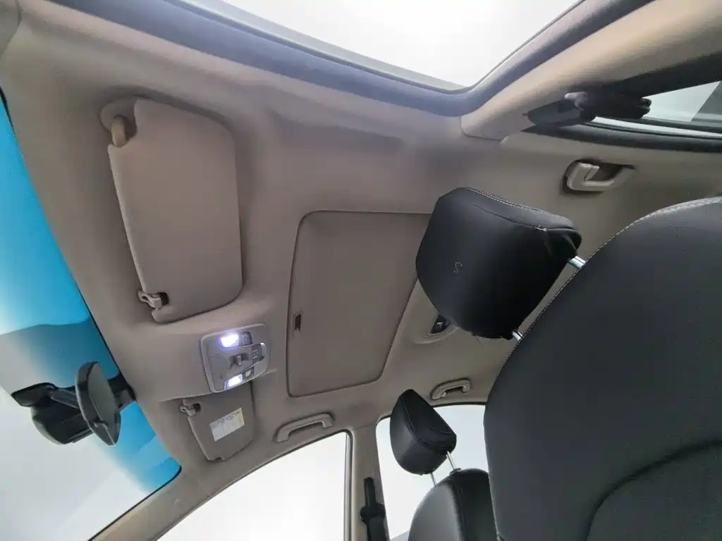 Geely Emgrand — миниатюра 14