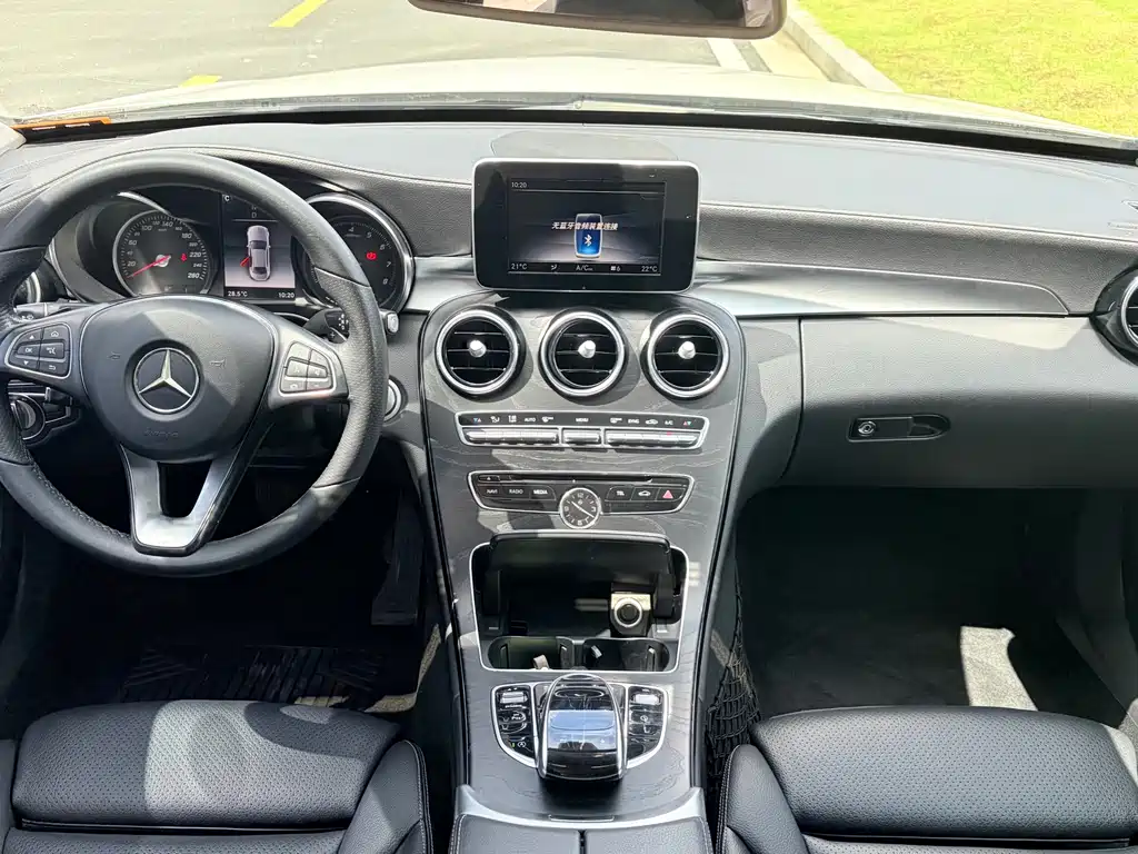 Mercedes-Benz C-Class — миниатюра 9