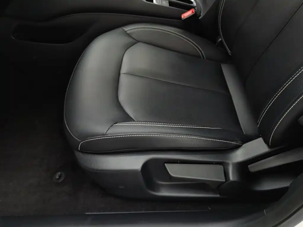 Roewe Ei5 — миниатюра 20