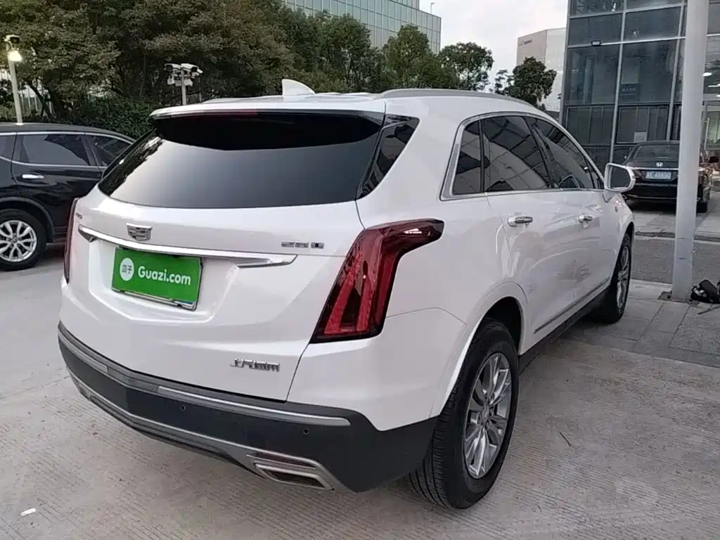 Cadillac XT5 — миниатюра 7