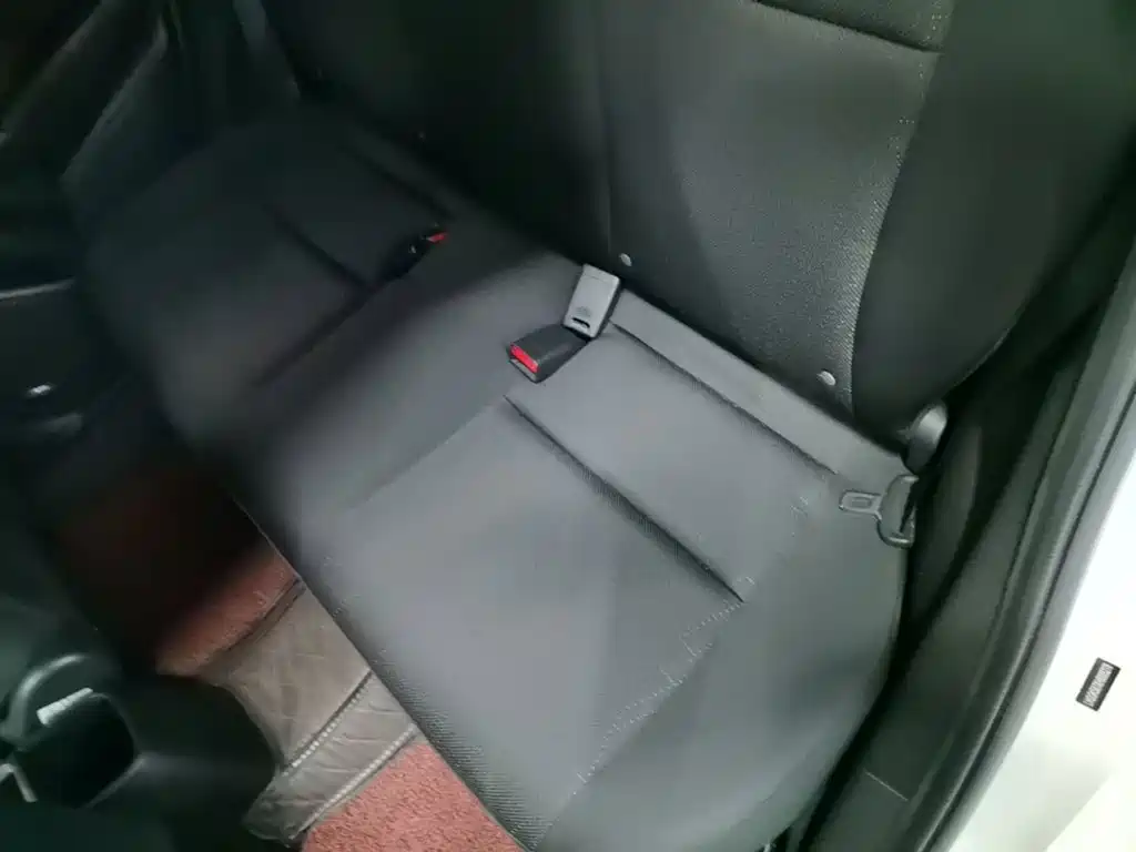 Honda Fit — миниатюра 17