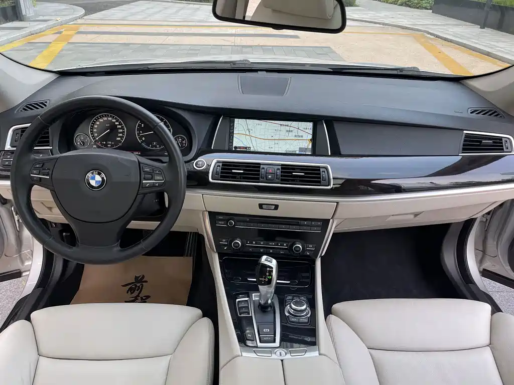 BMW 5 Series GT — миниатюра 8