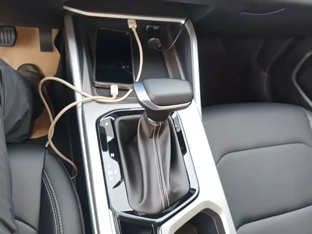 Geely Emgrand — миниатюра 14