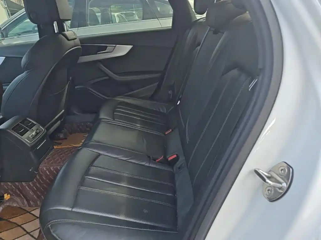 Audi A4L — миниатюра 17