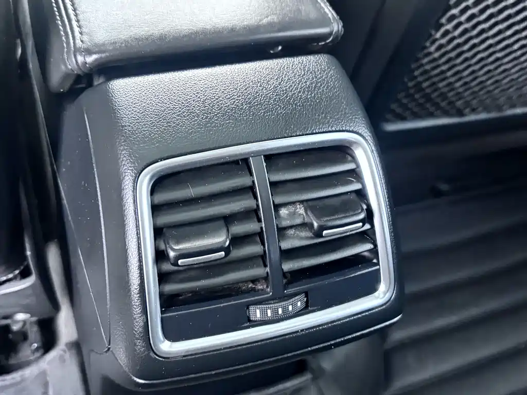 Audi Q3 — миниатюра 14