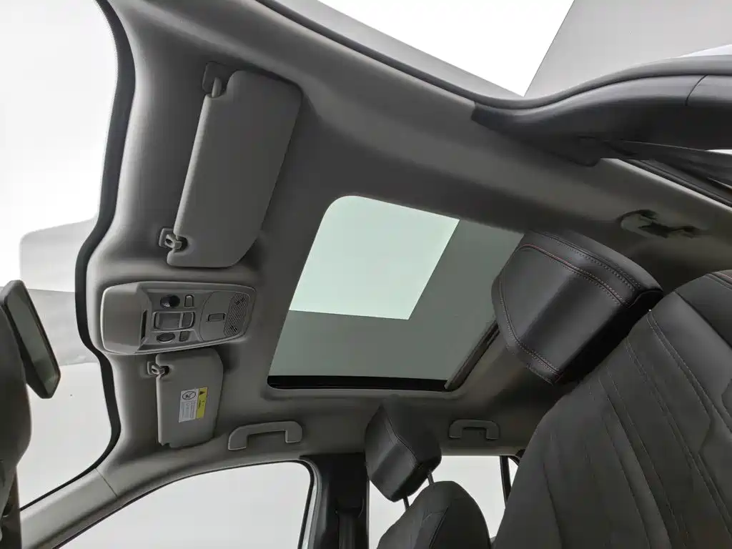 Peugeot 2008 — миниатюра 14