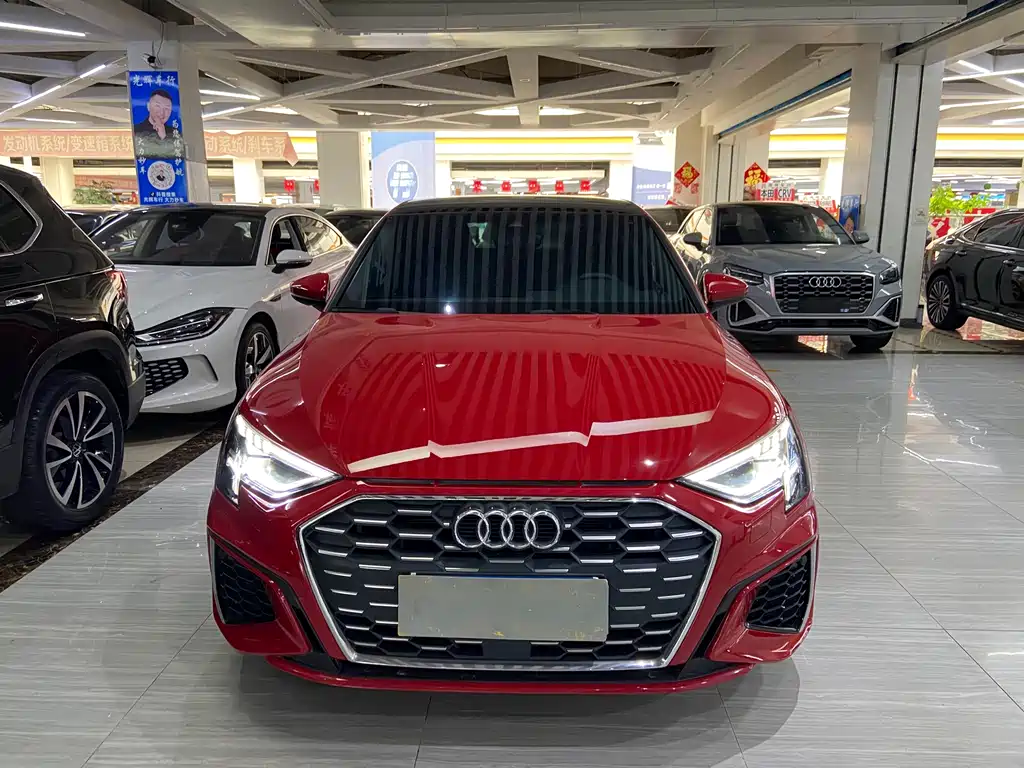 Audi A3 A3L Limousine 35 TFSI Fashion Sport Type, фото 2