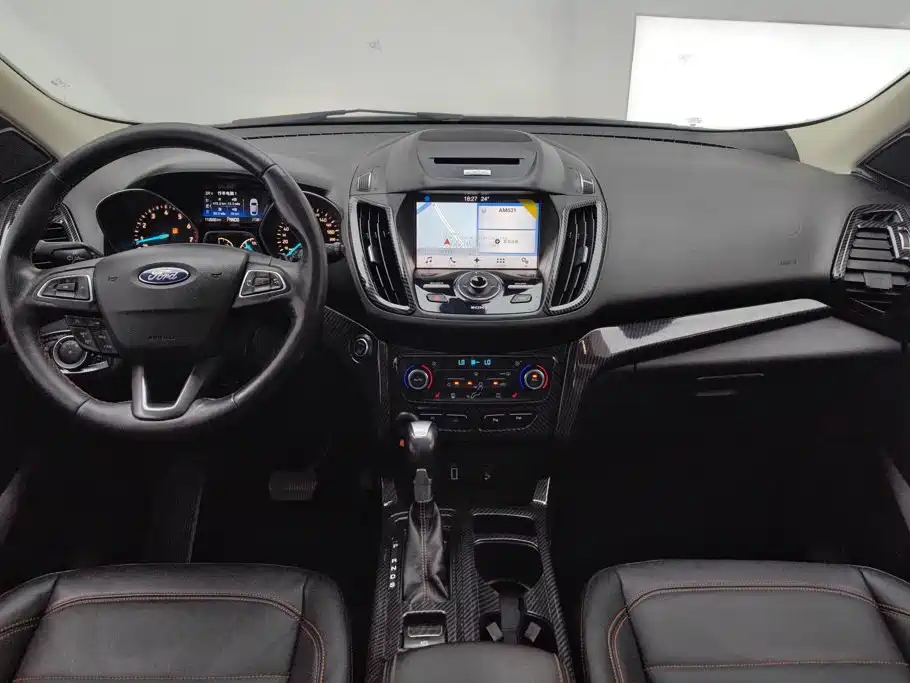 Ford Kuga — миниатюра 12