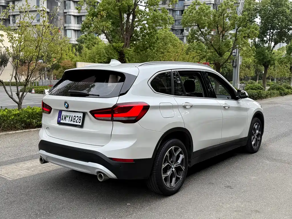 BMW X1 — миниатюра 6