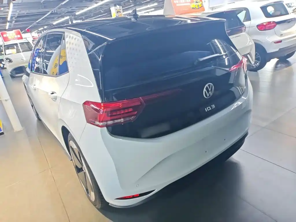 Volkswagen ID.3 — миниатюра 5