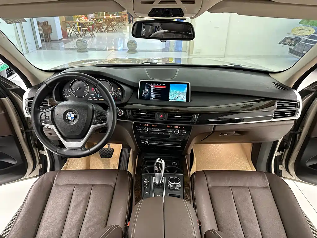 BMW X5 (Import) — миниатюра 21