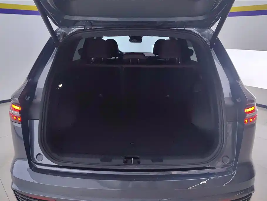 GEELY AUTOMOBILE XINGYUE L