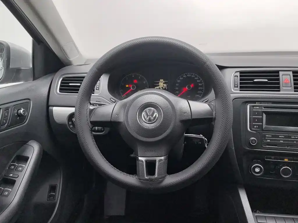 Volkswagen Sagitar — миниатюра 11