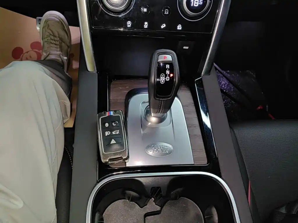Land Rover Discovery Sport — миниатюра 14
