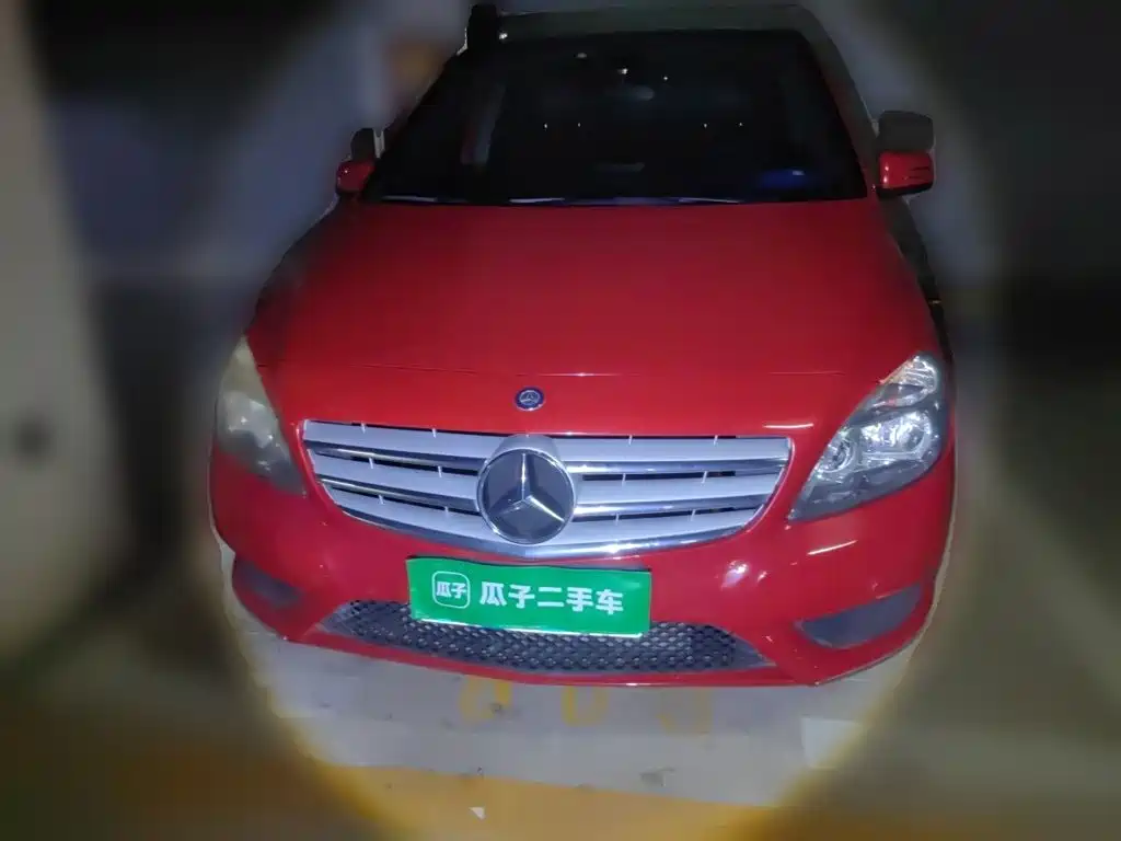 Mercedes-Benz B-Class — миниатюра 2