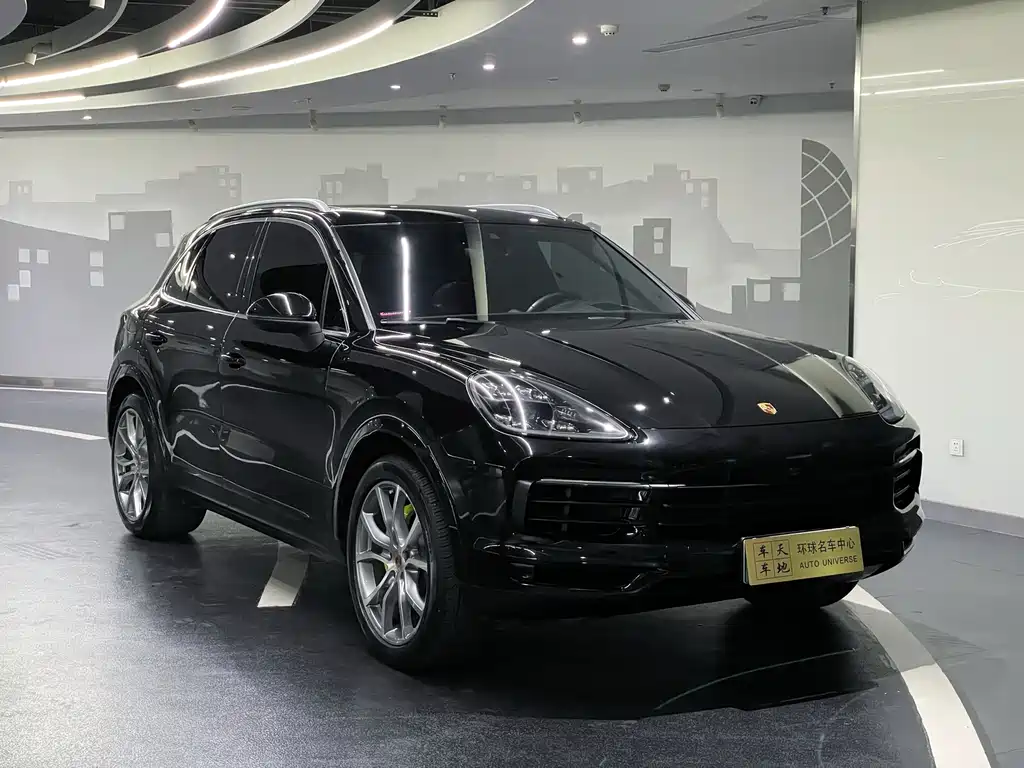 PORSCHE CAYENNE NEW ENERGY