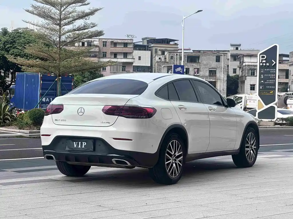 Mercedes-Benz GLC Coupe — миниатюра 9