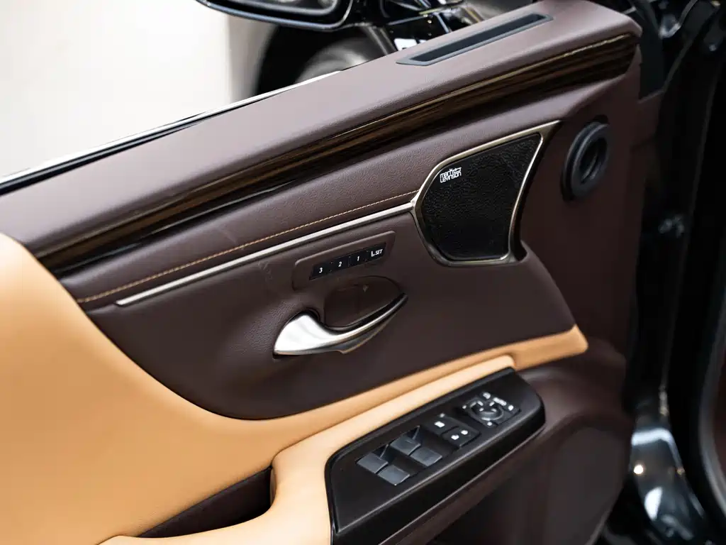 Lexus ES — миниатюра 19