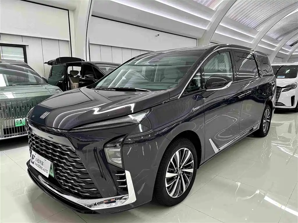 Buick GL8 Hybrid