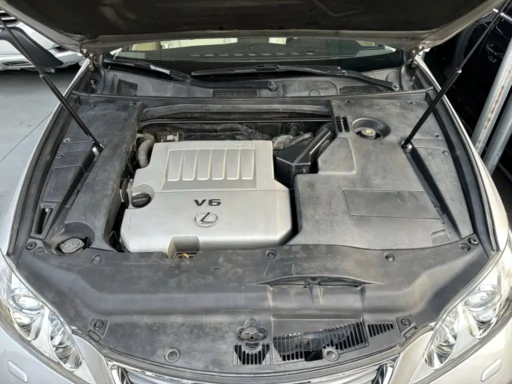 Lexus ES — миниатюра 15
