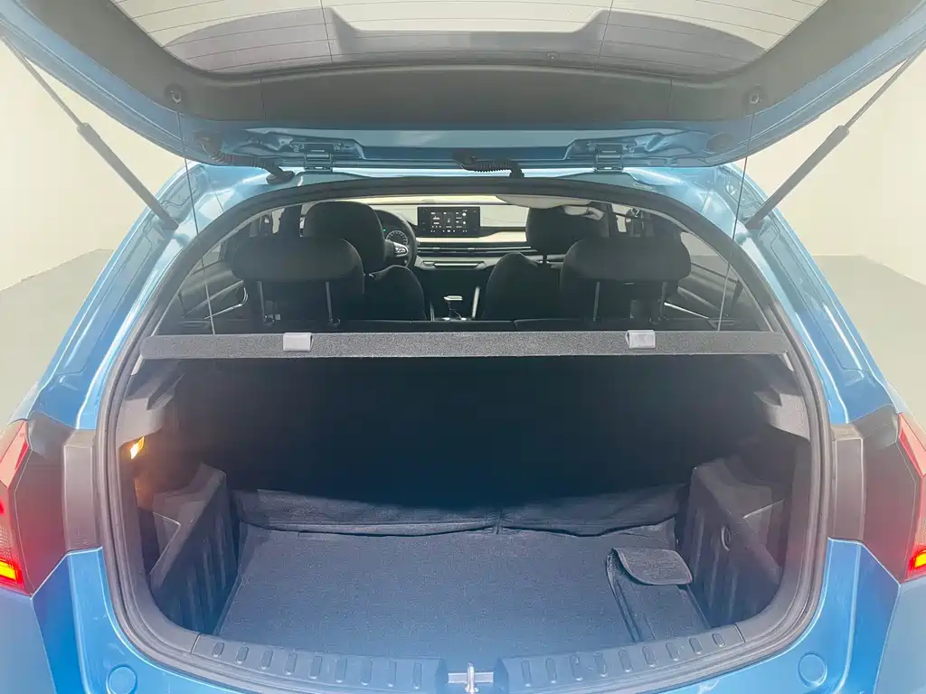 GEELY AUTOMOBILE VISION X3