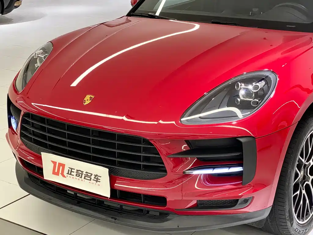 Porsche Macan — миниатюра 7