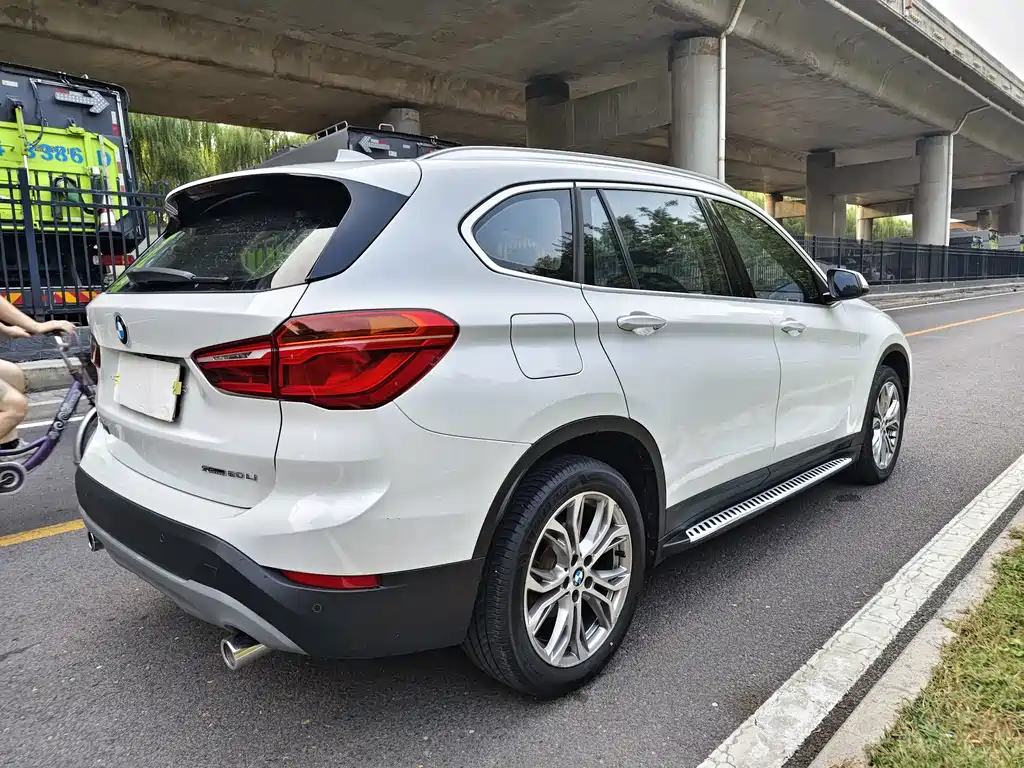 BMW X1 — миниатюра 6