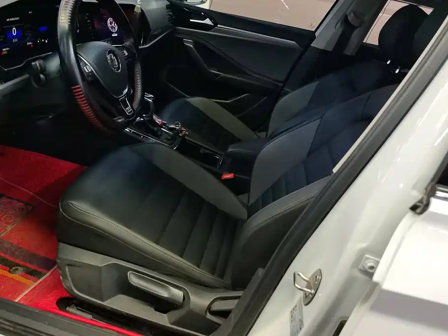 Volkswagen Sagitar — миниатюра 9