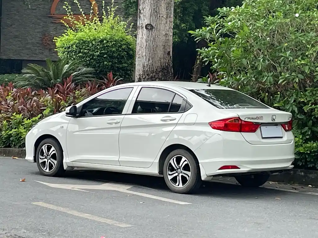 Honda City — миниатюра 9