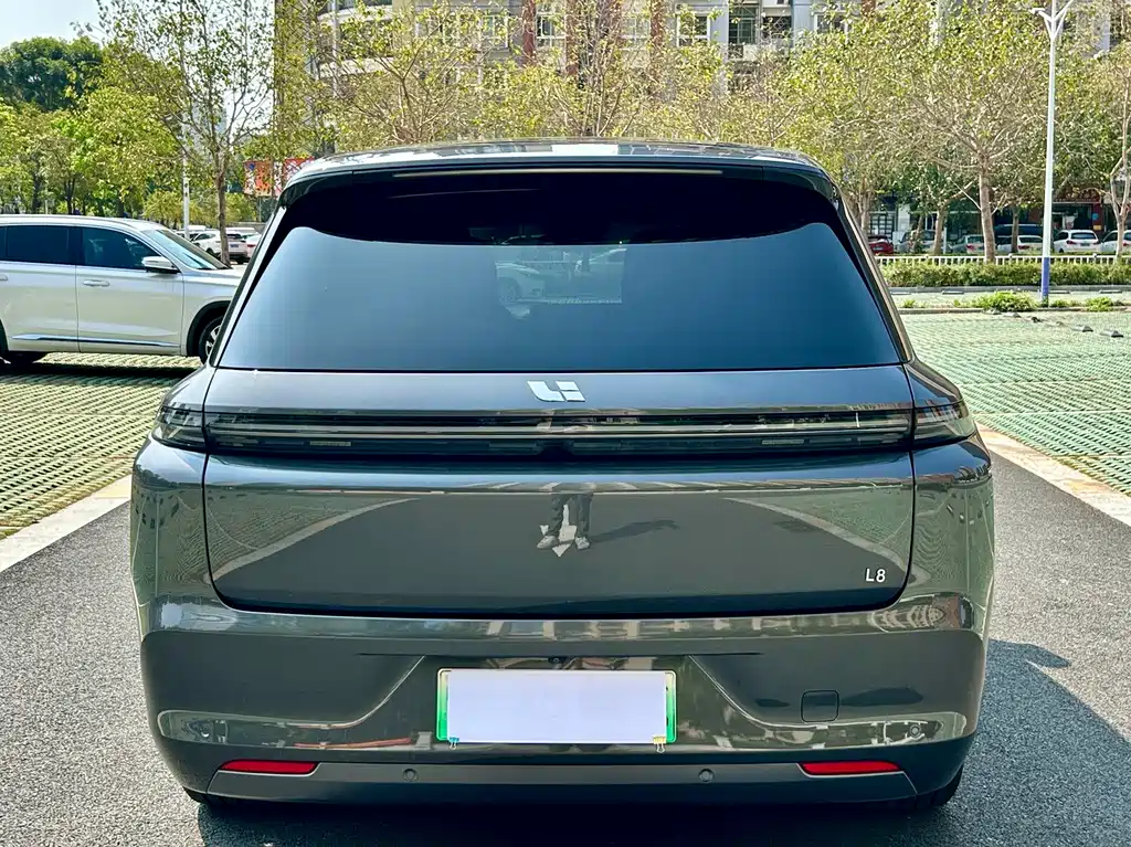 Li Auto IDEAL L8