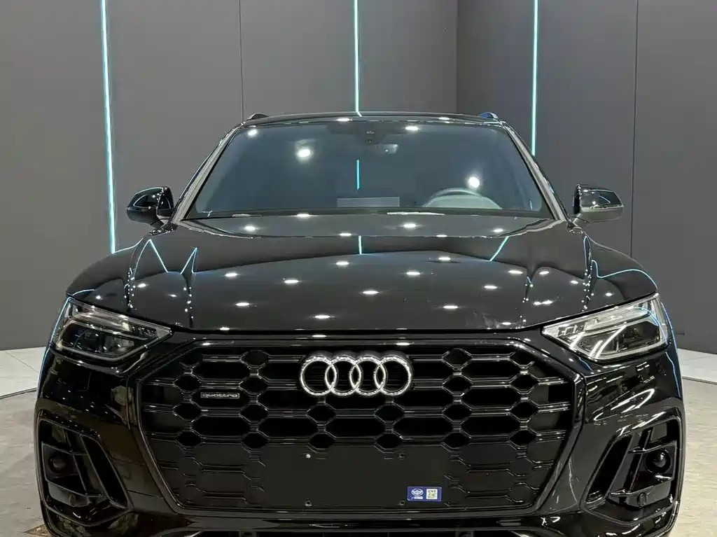 Audi Q5L — миниатюра 2