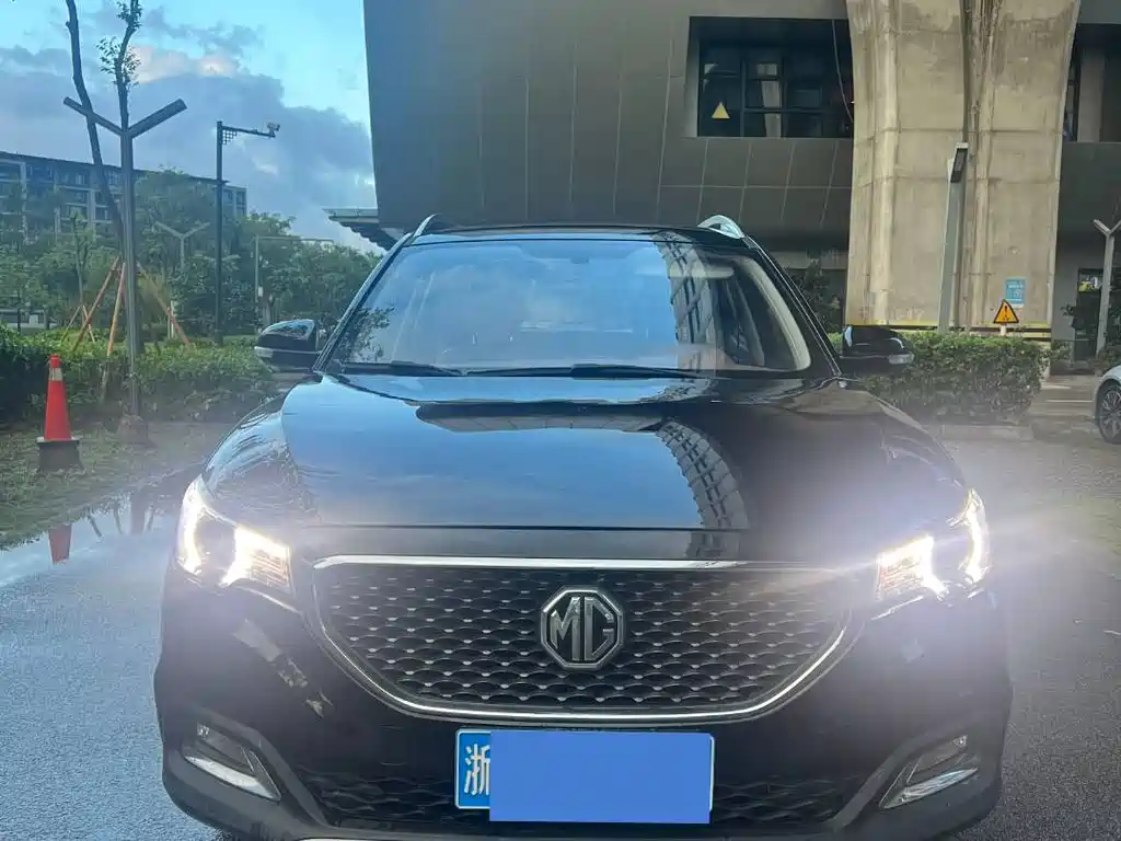 MG ZS — миниатюра 2