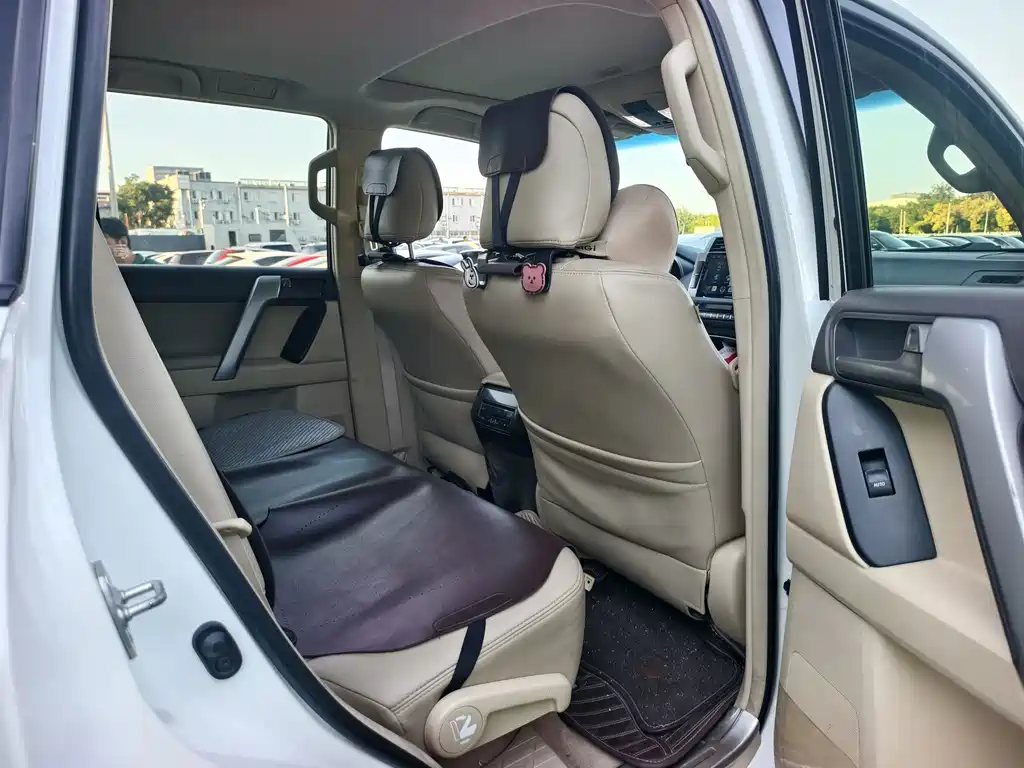 Toyota Prado (Import) — миниатюра 12