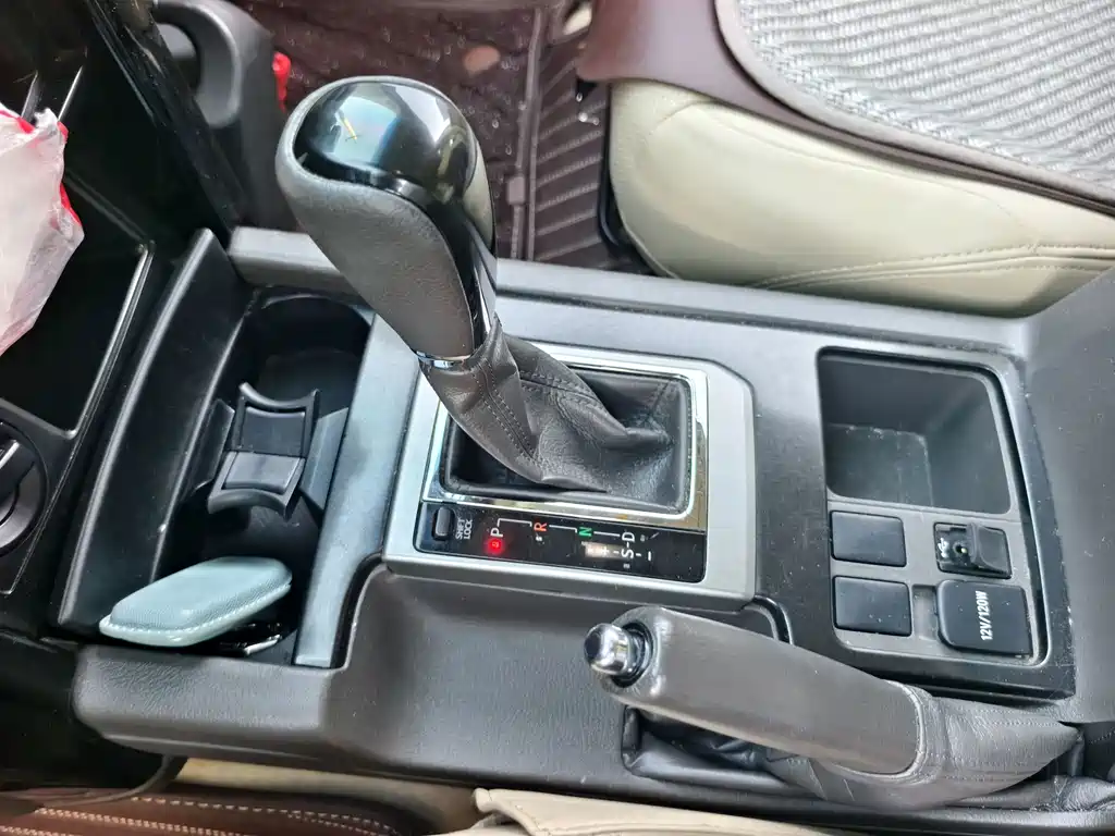 Toyota Prado (Import) — миниатюра 6