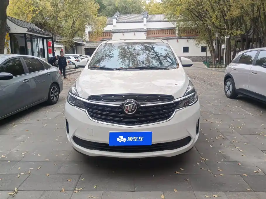 Buick GL8 — миниатюра 2