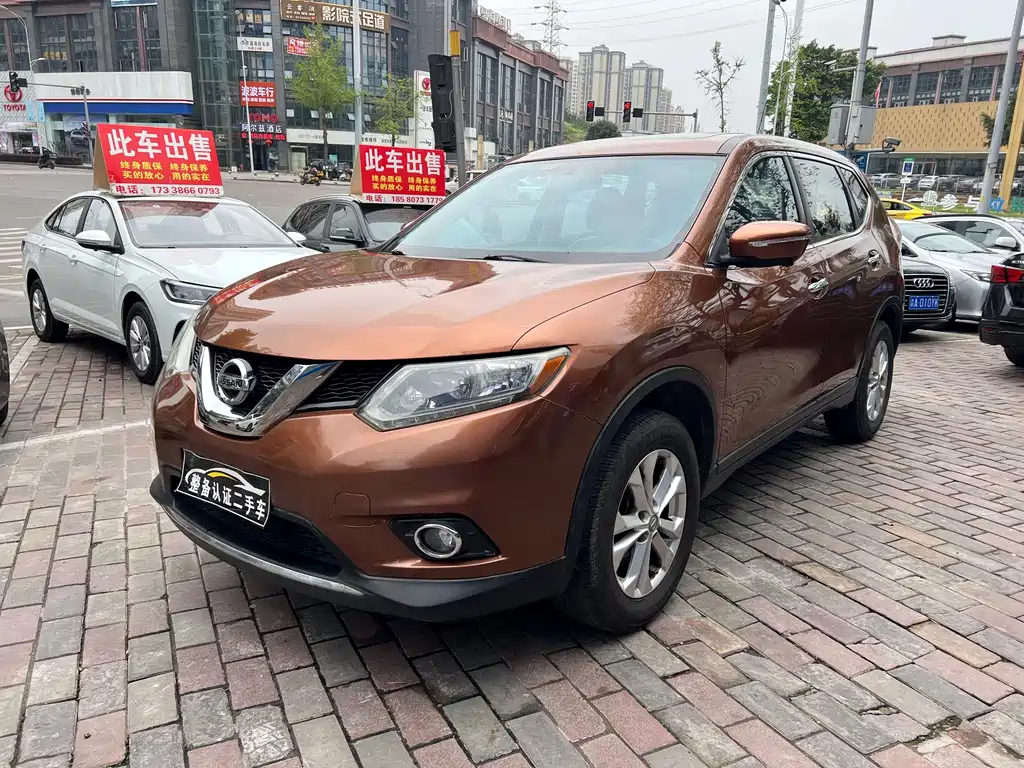 Nissan X-Trail 2014