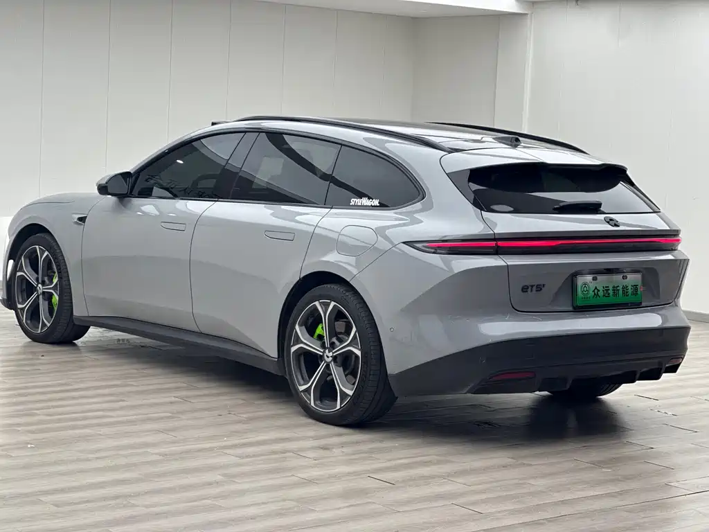 NIO NIO ET5T