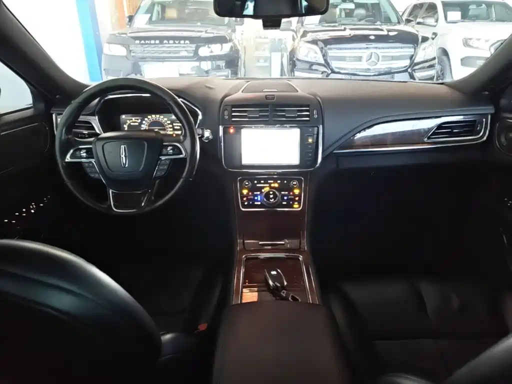 Lincoln Continental — миниатюра 10