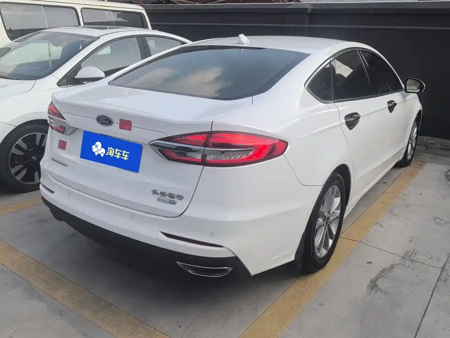 Ford Mondeo — миниатюра 3