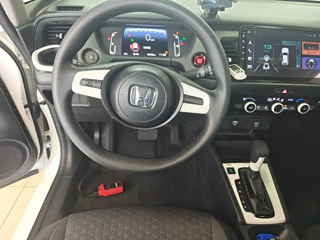 Honda Fit — миниатюра 11