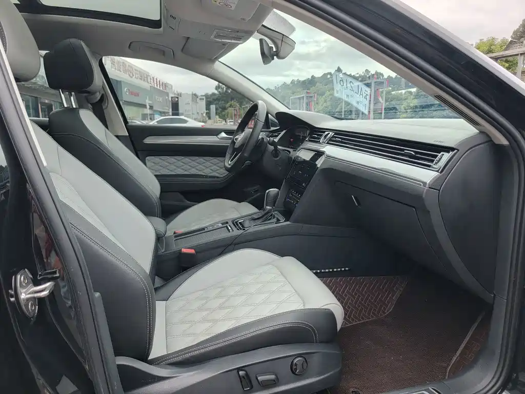 Volkswagen Magotan — миниатюра 13