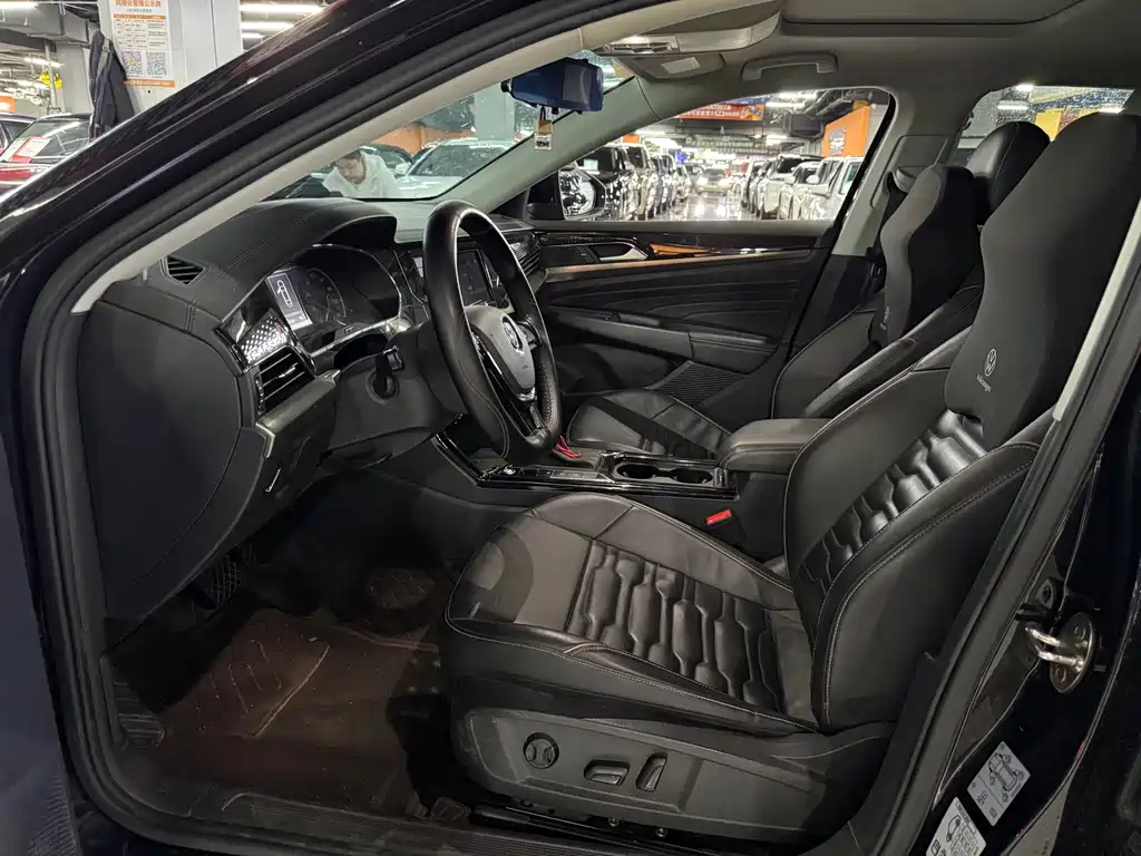 Volkswagen Passat — миниатюра 4