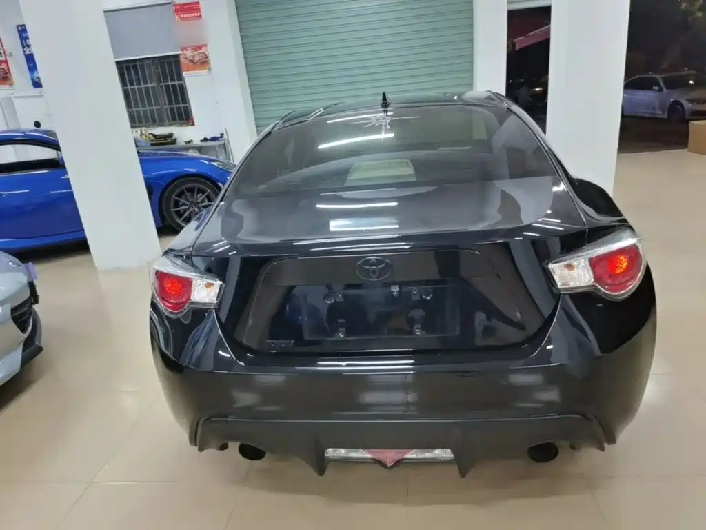 Toyota 86 — миниатюра 6