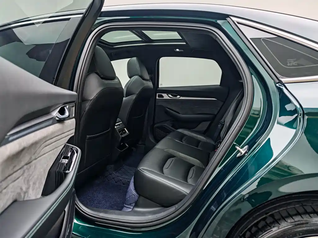 Geely Xingrui — миниатюра 17